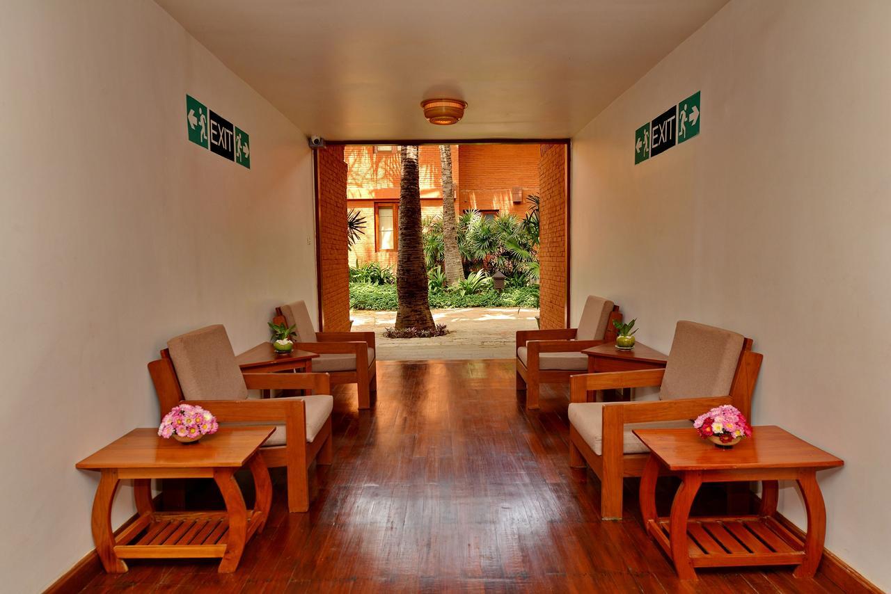 Myanmar Treasure Resorts Баган Экстерьер фото