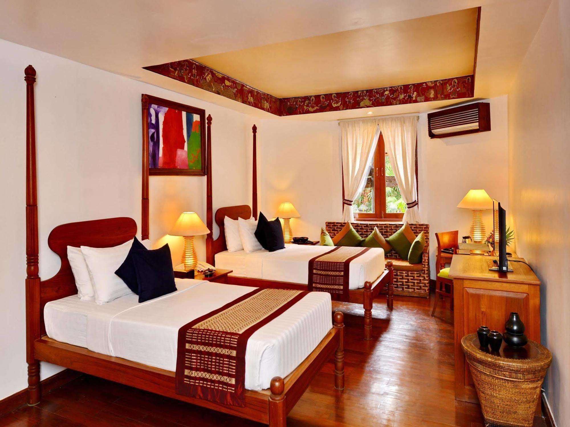 Myanmar Treasure Resorts Баган Экстерьер фото