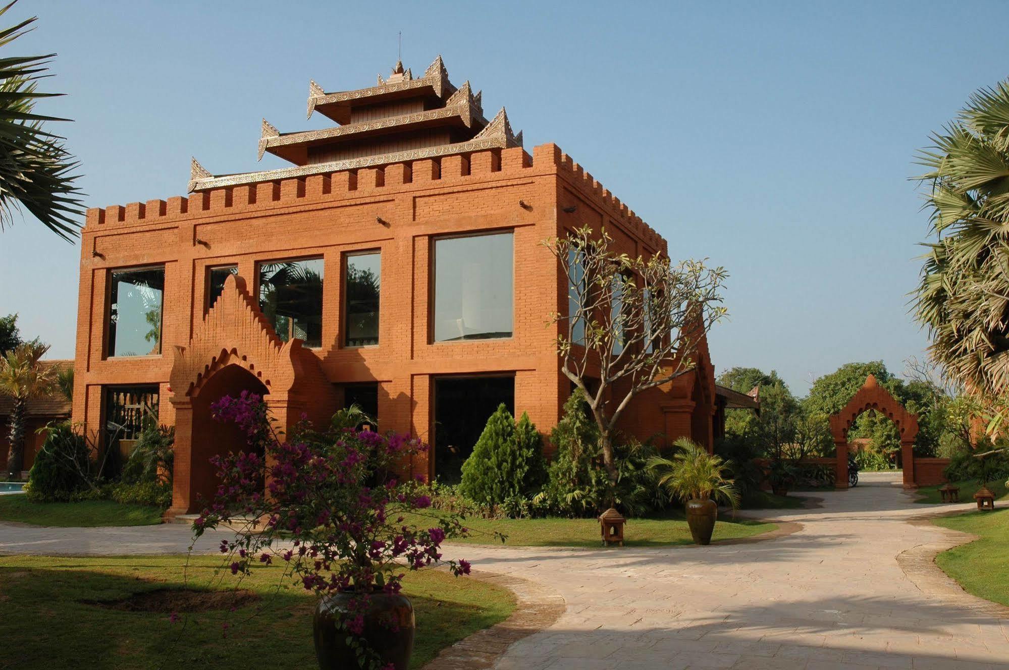 Myanmar Treasure Resorts Баган Экстерьер фото